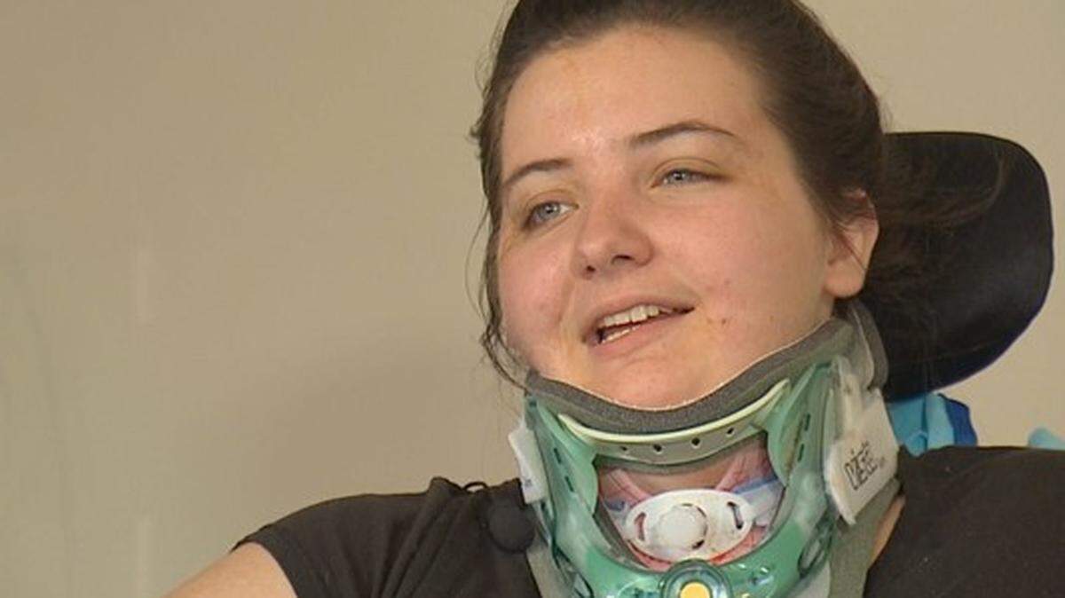 Jamie Richards-Hoagland is recovering after she was shot in the face in Stephenville in an apparent case of mistaken identity.