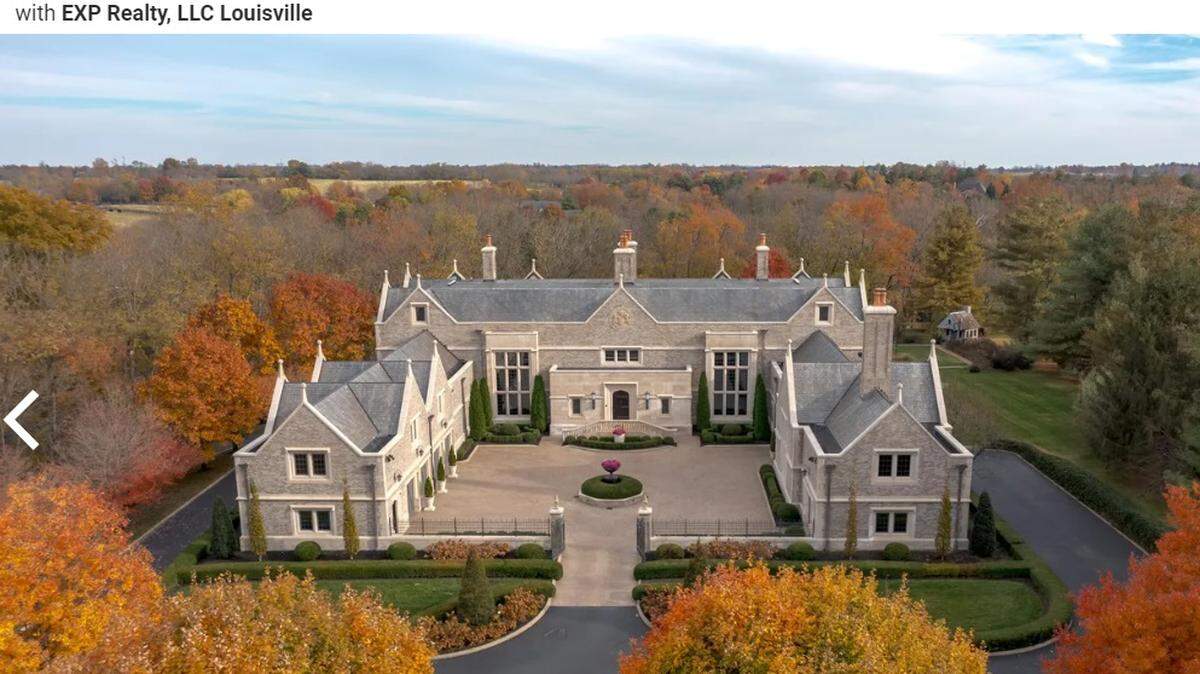 Exterior of the largest house in the Blue Grass State