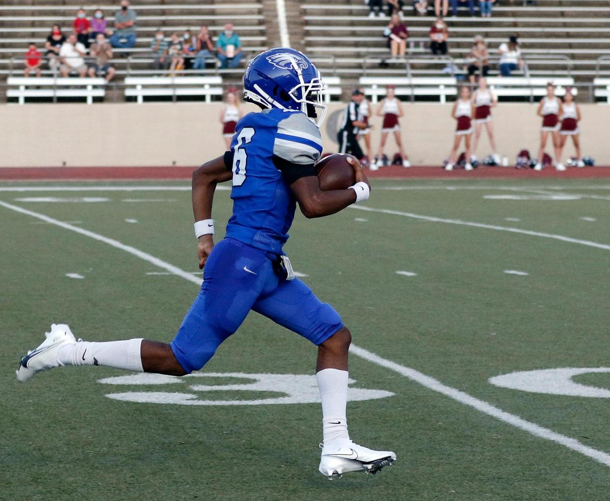 Carter Riverside’s Marvelle Jacobs takes off untouched for a touchdown during a high school football game at Farrington Field, in Fort Worth, Friday, Sept. 11, 2020. Carter Riverside defeated Crowley Atlas. (Special to the Star-Telegram Bob Booth)