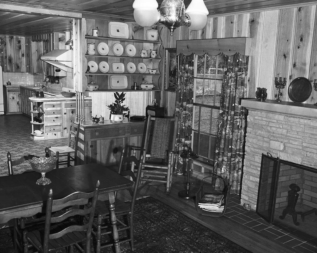 Oct. 11, 1951: A rare combination of kitchen and den are shown in the new home of Mr. and Mrs. J. B. Richardson in Richland Hills.