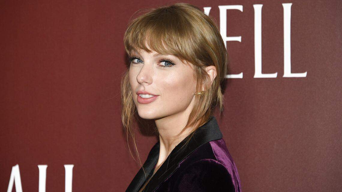 A course on singer Taylor Swift will be offered at the University of Texas in the fall 2022 semester.