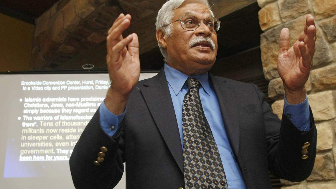 Tarrant County Medical Examiner Nizam Peerwani in 2009. (file, Fort Worth Star-Telegram)