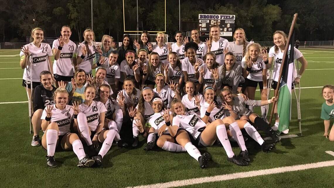 Carroll girls win thriller, Burleson Centennial girls upset Grapevine; Sam Houston boys advance
