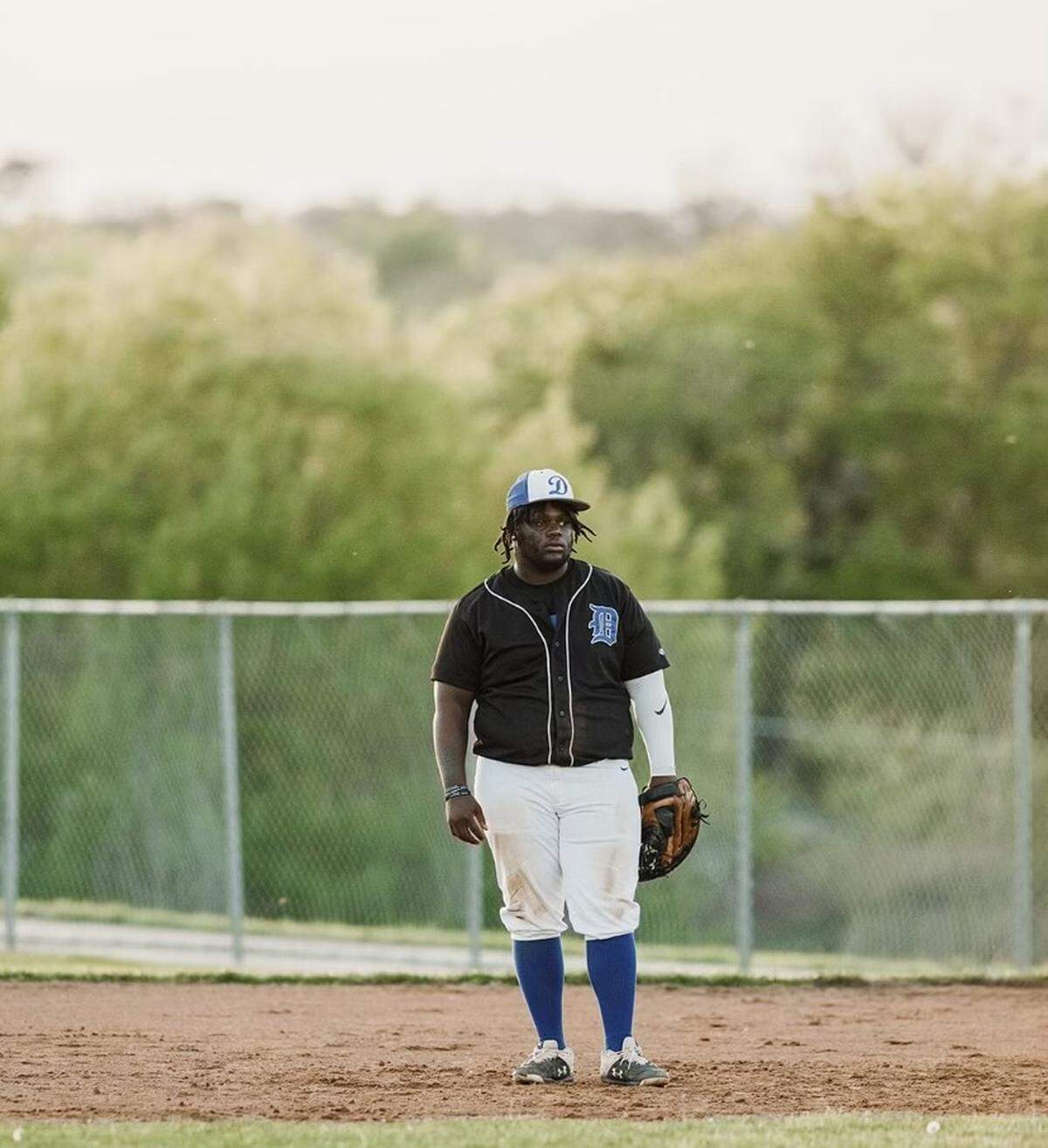 Fort Worth Dunbar baseball clinched a playoff spot for the first time in program history.