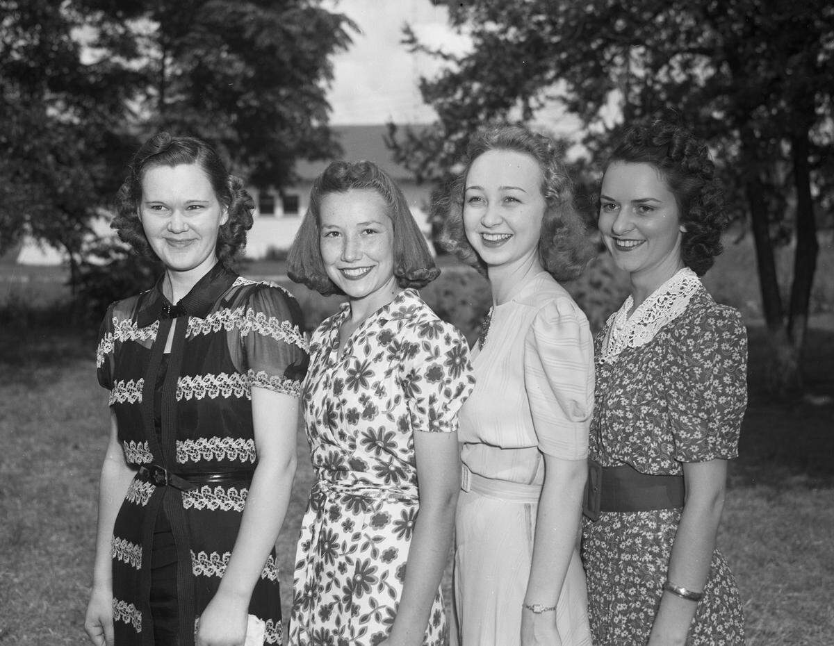 June 19, 1940: Four of the 23 candidates who will compete for selection as queen of Grapevine’s sixth annual Cantaloupe Festival on June 28. The contestants are, left to right, Gladys M. Vaughan, Ola Mae Black, Charlotte Allison and Loveta Buckingham.