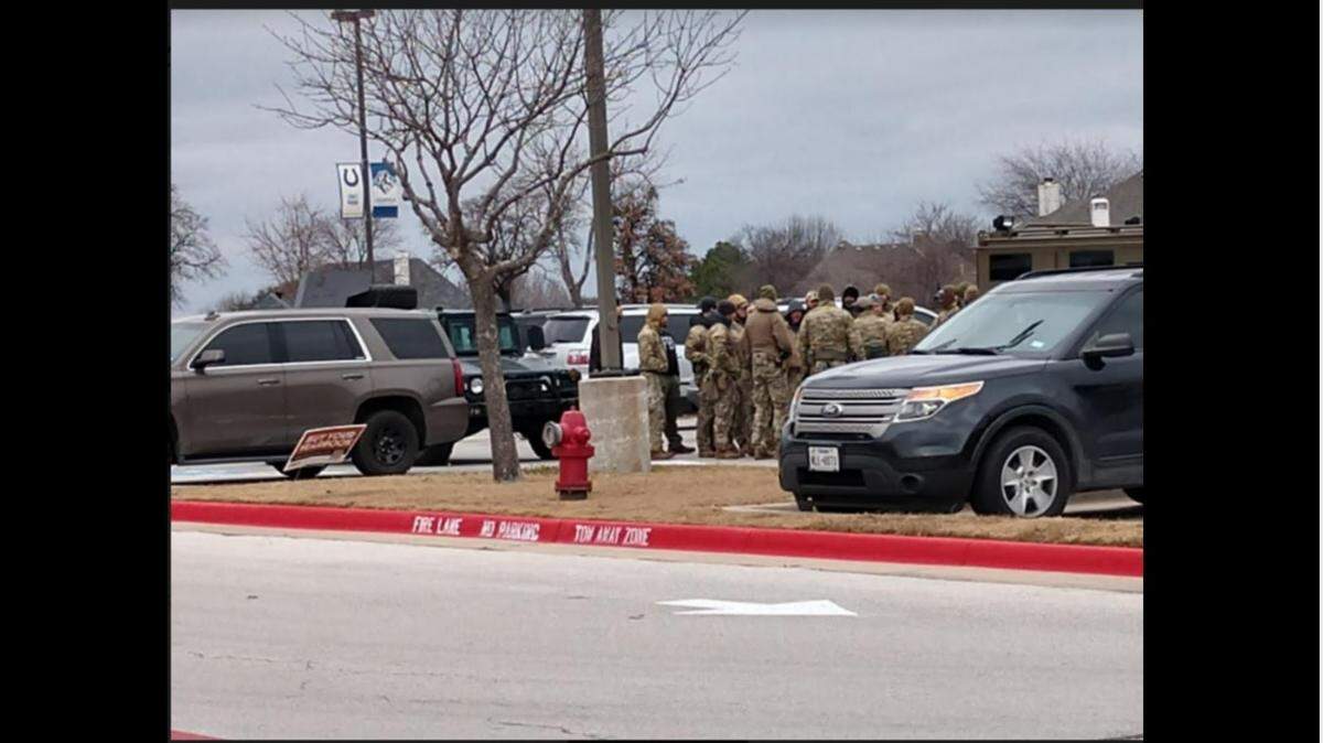 ‘People should not be fearful of going to worship,’ rabbi says of Colleyville standoff