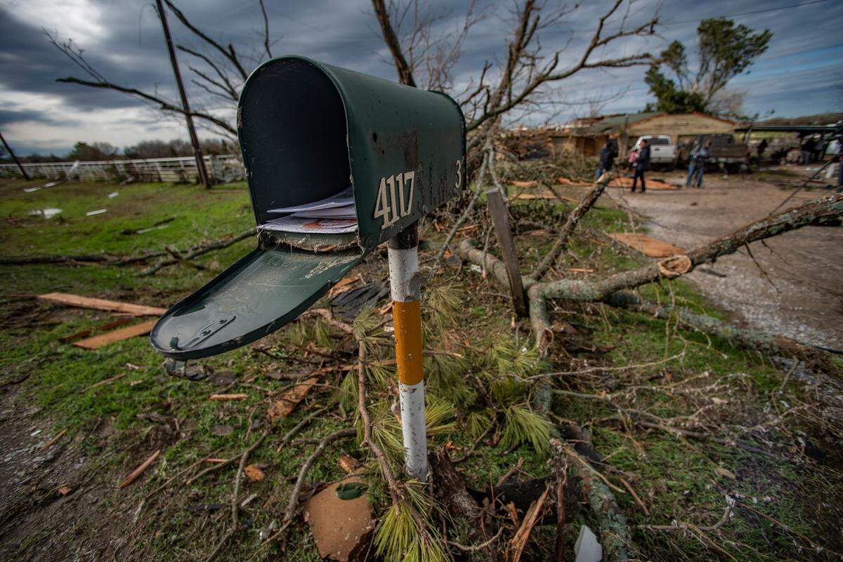 The mailbox was untouched.