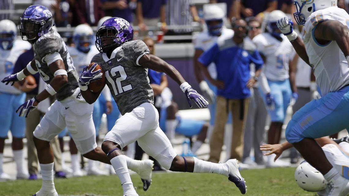 TCU freshman WR Derius Davis was named the co-newcomer of the week by the Big 12.