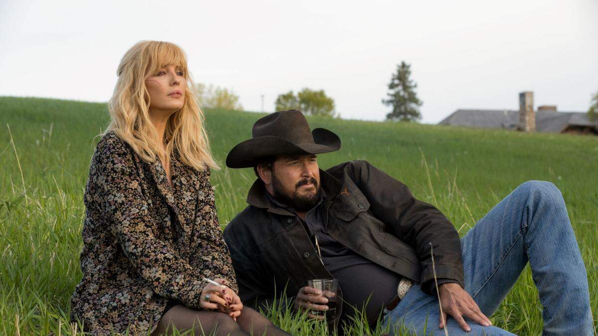 Kelly Reilly and Cole Hauser as Beth and Rip in the ‘Yellowstone’ Season 5 premiere.