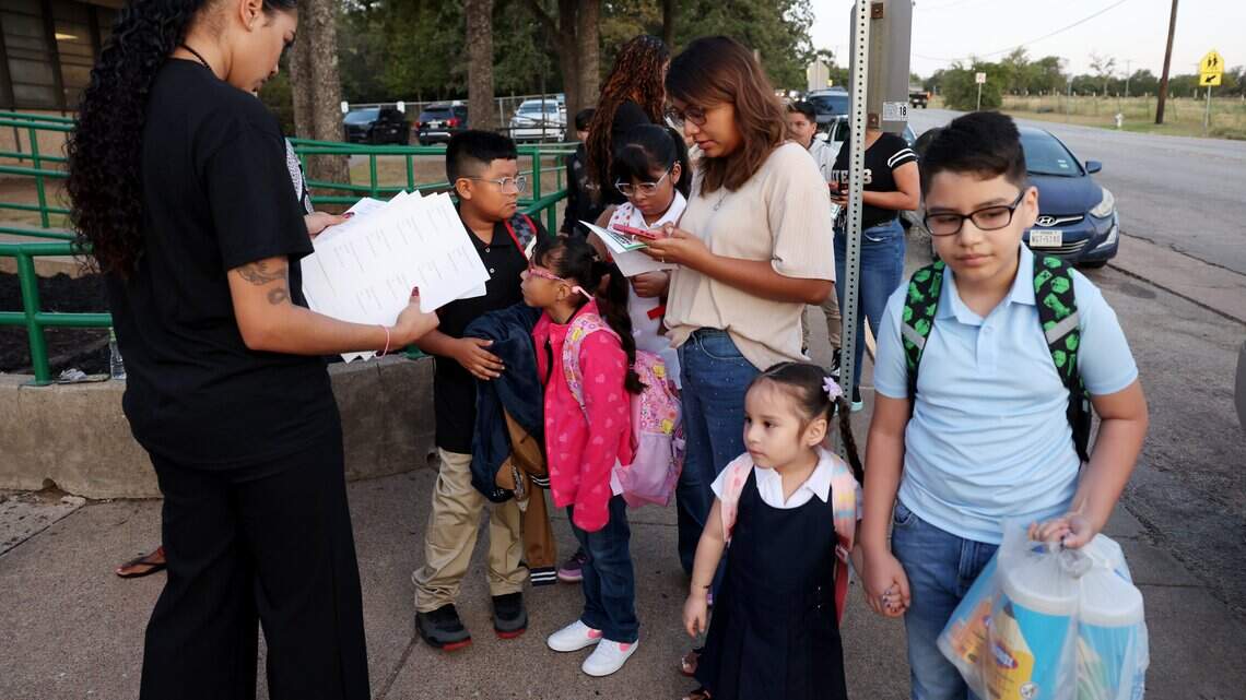 Fort Worth ISD begins school year with zero classroom teaching vacancies