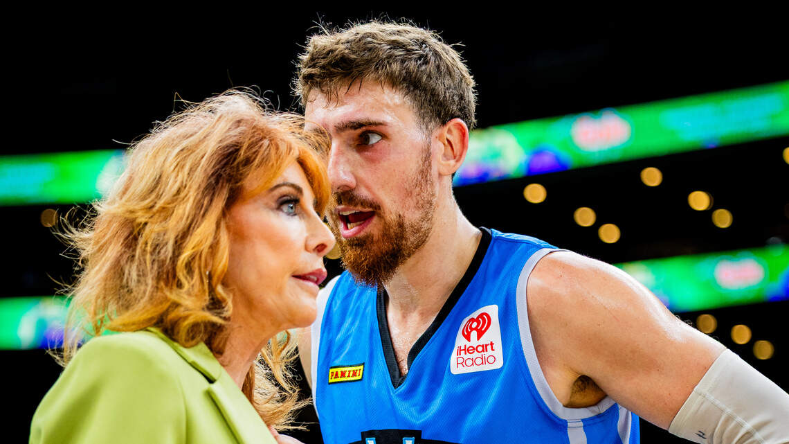 Hall of Famer on BIG3, WNBA trans debate, 'white privilege’ and favorite players