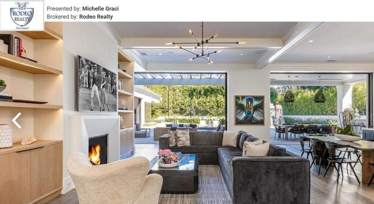 Living room area, outside/inside