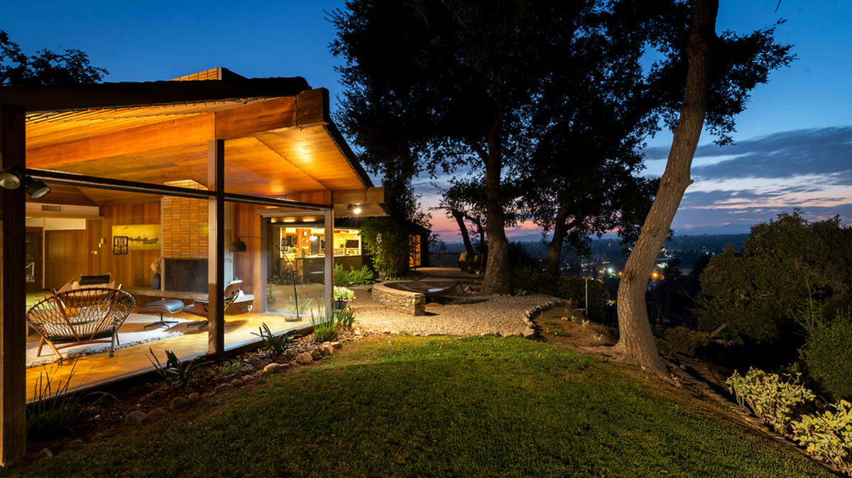 Exterior of the alluring house