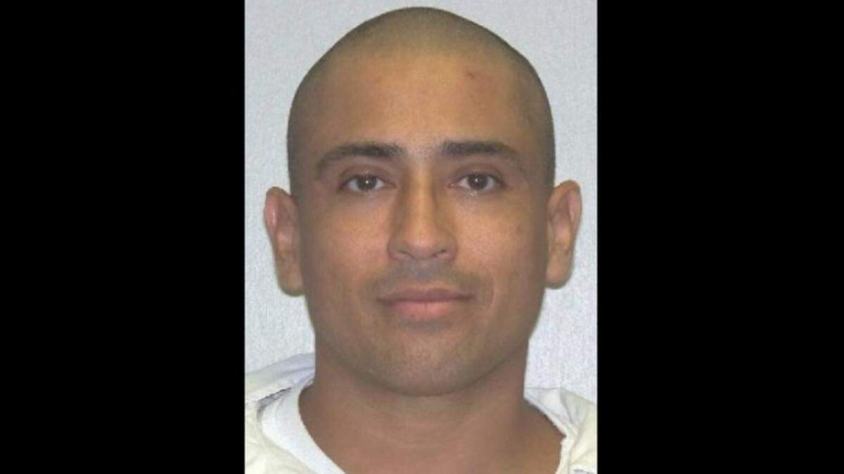 Steve Cabello was in the Fort Worth Jail Wednesday on a parole violation after being released in 2016 for murder and attempted capital murder in Bexar County.