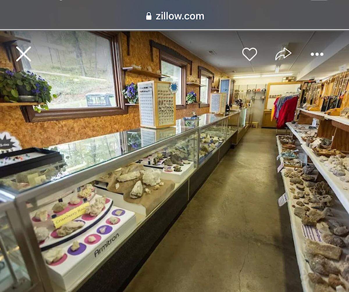 Gift shop