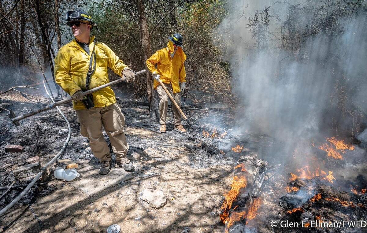The Fort Worth Fire Department is asking the public to be cautious after putting out a grass fire near Glenwood Park Saturday evening.