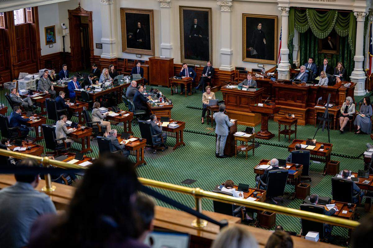 AUSTIN, TEXAS - SEPTEMBER 06: Attorney Tony Buzbee speaks and listens as former First Assistant Attorney General of Texas gives testimony during the former Texas Attorney General Ken Paxton's impeachment trial on September 06, 2023 in Austin, Texas. Former Texas Attorney General Ken Paxton's Senate impeachment trial has begun with Lt. Gov. Dan Patrick presiding over the proceedings. Paxton faces several allegations including bribery, making false statements and abusing public trust. (Photo by Brandon Bell/Getty Images)