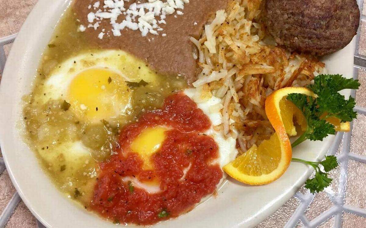Huevos divorciados (”divorced,” with red and green salsa) at La Rueda in Fort Worth.