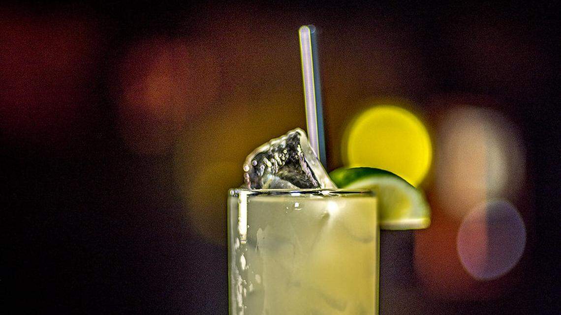 Thanksgiving is one of the several times a year that liquor stores are closed in Texas.