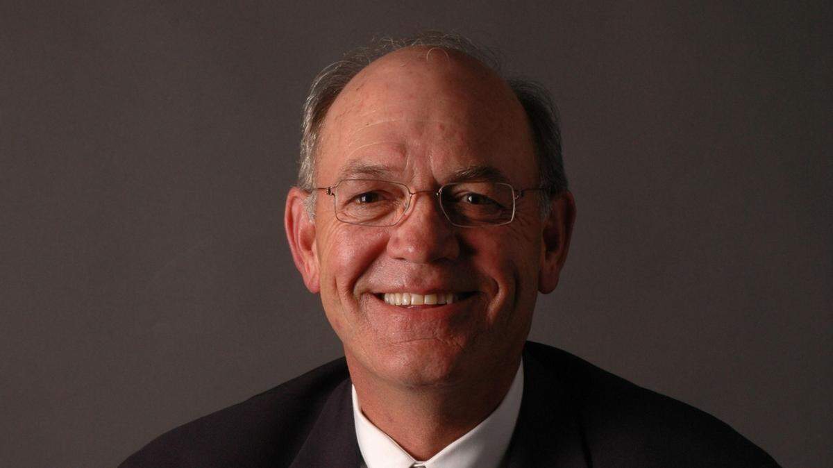 Donald R. Horton, the founder and chairman of the Board of Directors of D.R. Horton, has died, the company announced Friday.