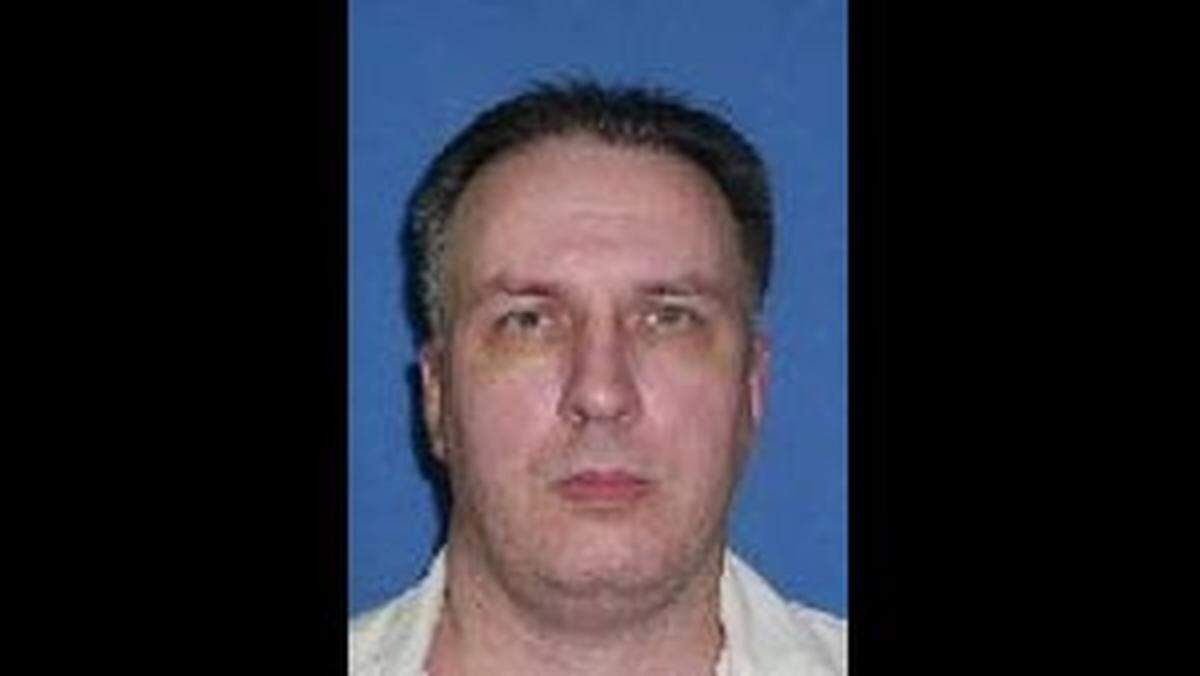 Patrick Murphy, one of the two living members of the notorious Texas 7, has been granted a stay of execution.