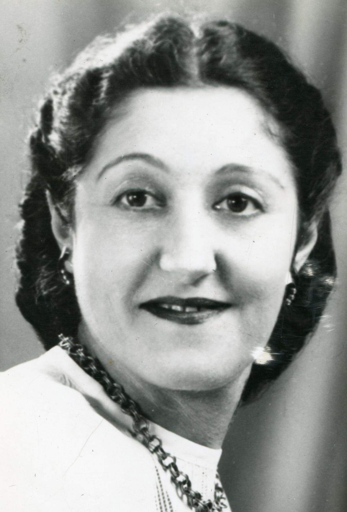 Etta Brachman, shown in this 1940s photo, grew up in Marianna, Arkansas, and raised her children in Fort Worth.