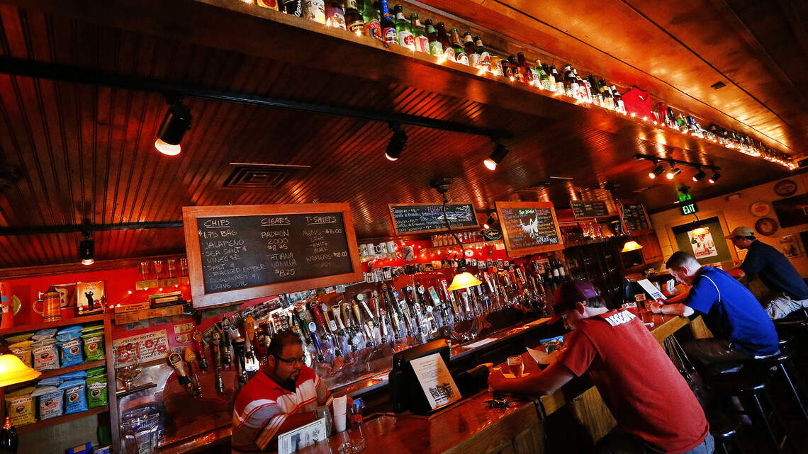 A Camp Bowie hangout is about to hit the bricks. But it vows to return to Fort Worth