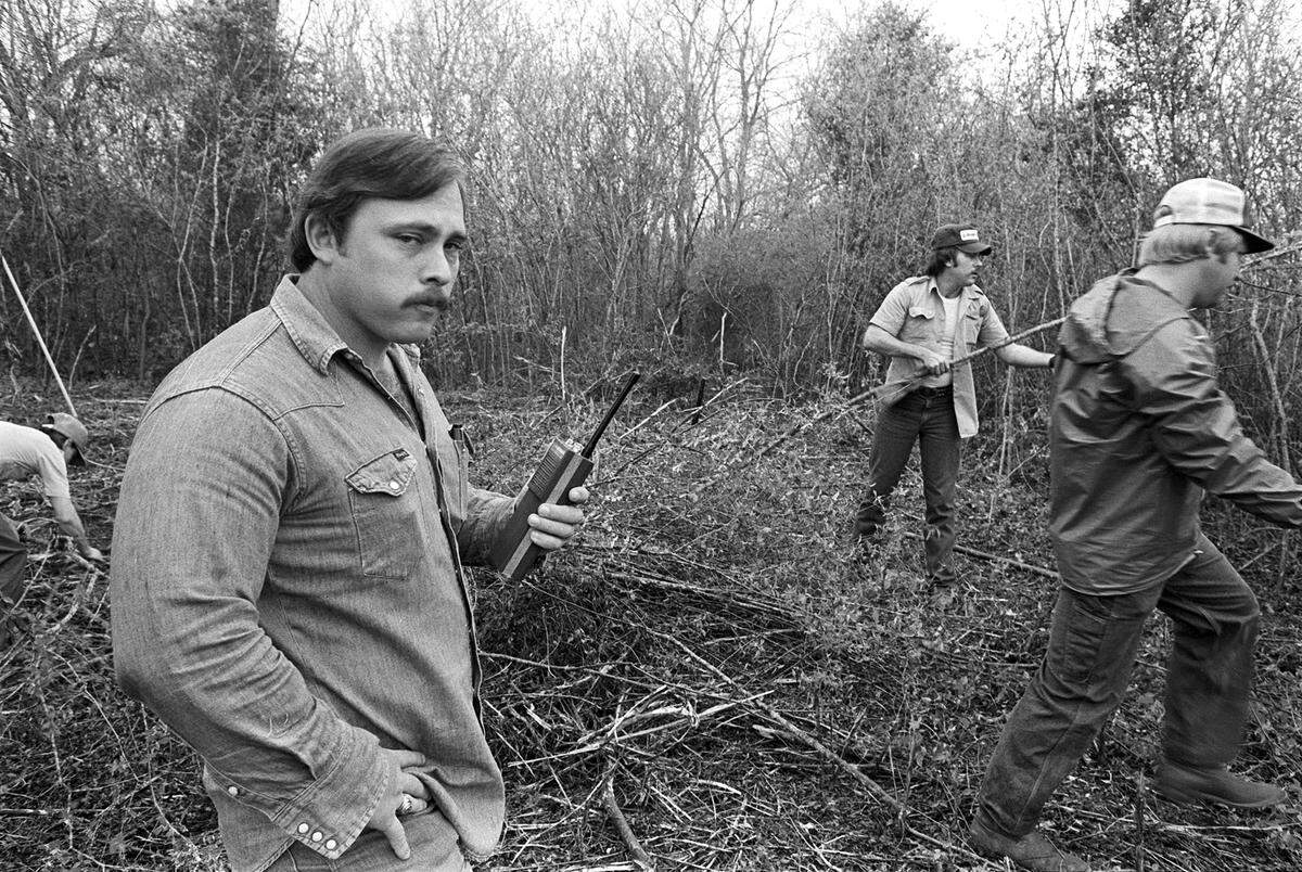 An isolated rough patch in Brazoria County, about 10 miles from the Gulf, was the site of a dig in March 1981 for the remains of Rachel Trlica, Lisa Renee Wilson and Julie Ann Moseley, missing from Fort Worth since December 1974. Fort Worth police officials joined in the search. None of the bones discovered were linked to the girls.