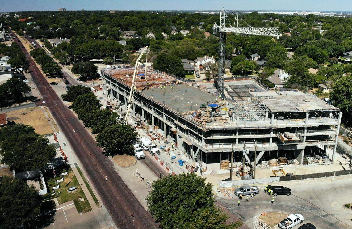 Construction of the Bowie House continues on Wednesday, July 27, 2022, in Fort Worth. The four-story, five-star hotel will feature 106 guest rooms, a library, game room, ballroom, pool and small spa.