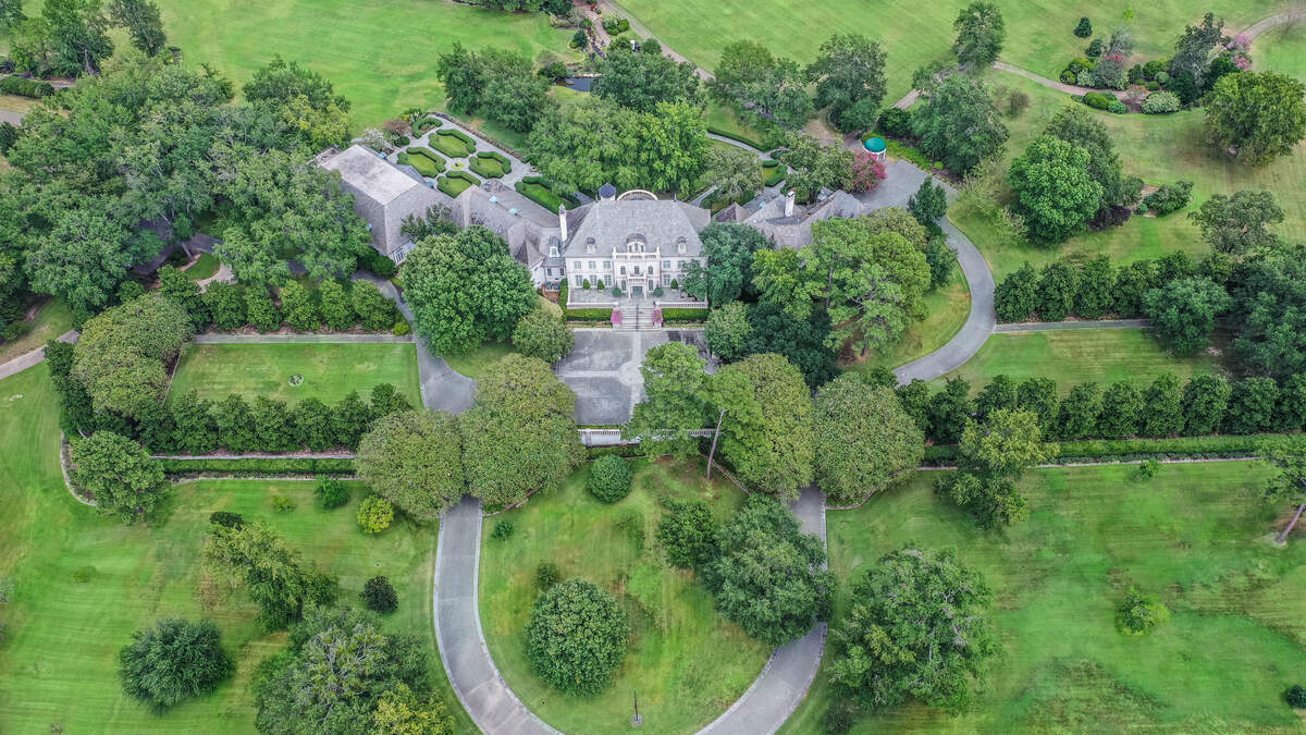 With over $15 million invested into the property, 800 South Greer Boulevard will auction without reserve to the highest bidder October 15-18.