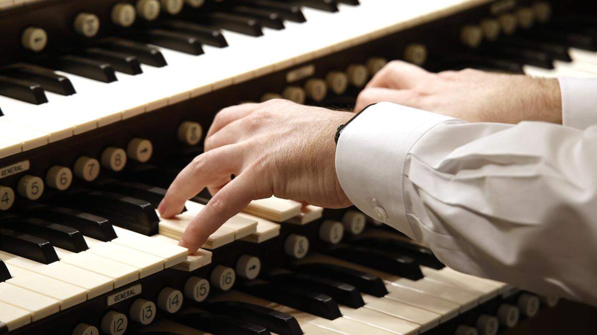 St. Stephen Presbyterian Church organist Jordan Smith plays a hymn on their 1970 era refurbished organ at St. Stephen Presbyterian Church in Fort Worth, Texas, Wednesday, Sept. 10, 2025.