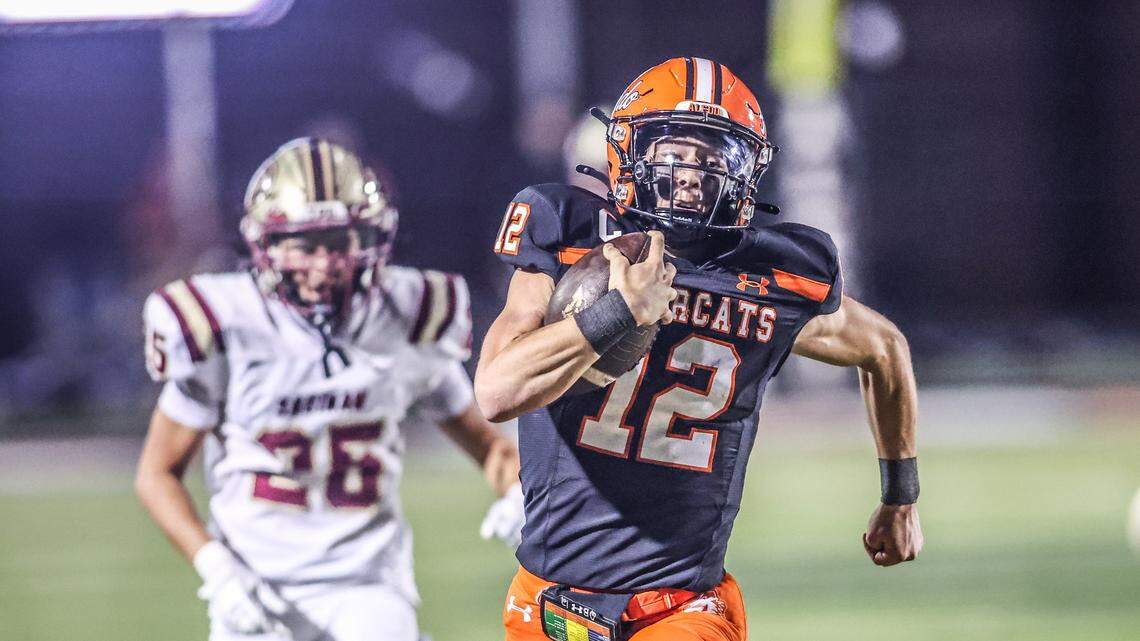 Aledo quarterback Lincoln Tubbs (12) has a long run late in the second quarter against Saginaw in a Class 5A Division I bi-district playoff game on Thursday, November 13, 2025 at Tim Buchanan Stadium in Aledo, Texas. Aledo quarterback Lincoln Tubbs (12) has a long run late in the second quarter against Saginaw in a Class 5A Division I bi-district playoff game on Thursday, November 13, 2025 at Tim Buchanan Stadium in Aledo, Texas.