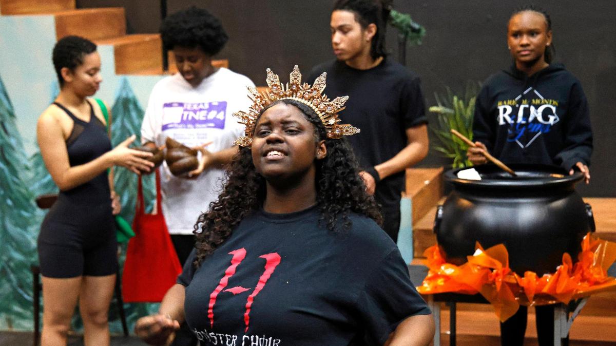 Lyric McGee, 14, is one of 25 children performing in “Bone Soup: A Kwanza Story” at the Jubilee Theatre by the Maroon 9 Community Enrichment Organization.