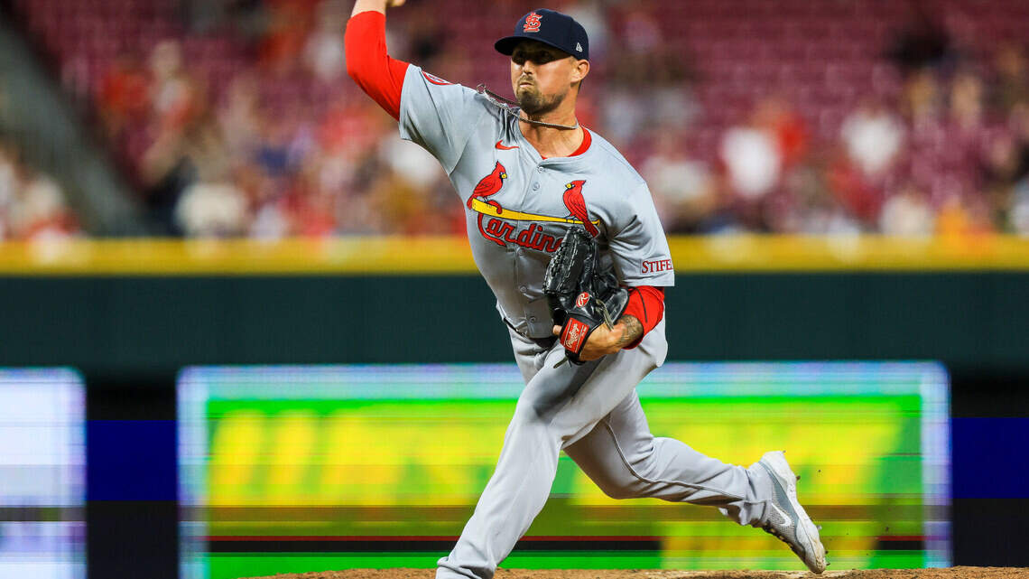 Texas Rangers add another free agent pitcher to bolster their bullpen
