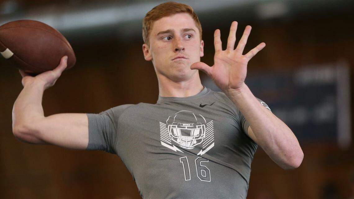 Four-star quarterback Max Duggan (Council Bluffs, IA/Lewis Central) has committed to TCU.