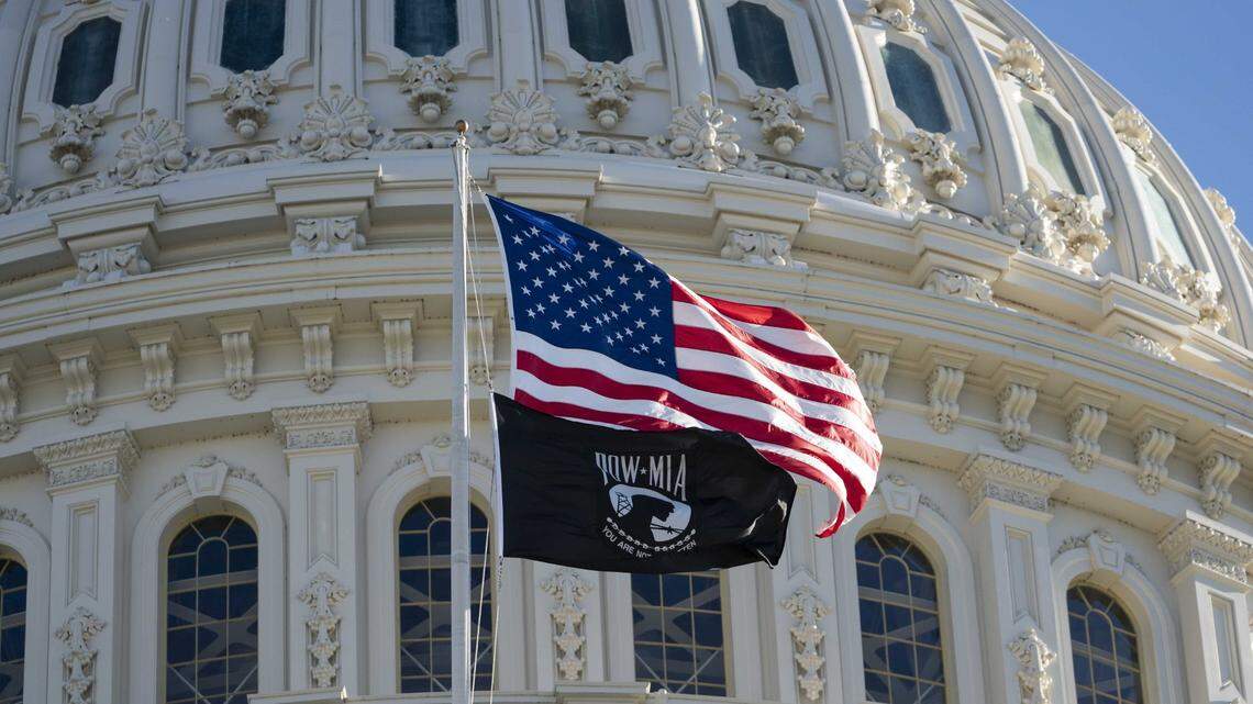 El Senado aprueba un proyecto de ley que podría dar mayores beneficios de Seguro Social a miles de personas en California