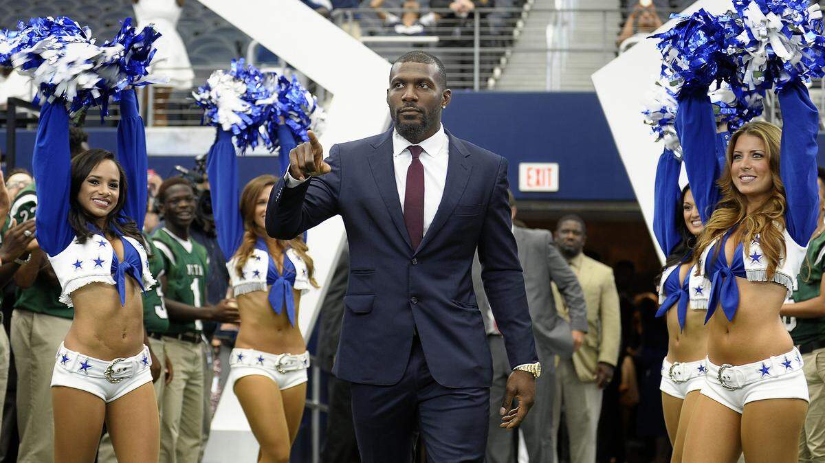 Dallas Cowboys wide receiver Dez Bryant has flair on and off the field.