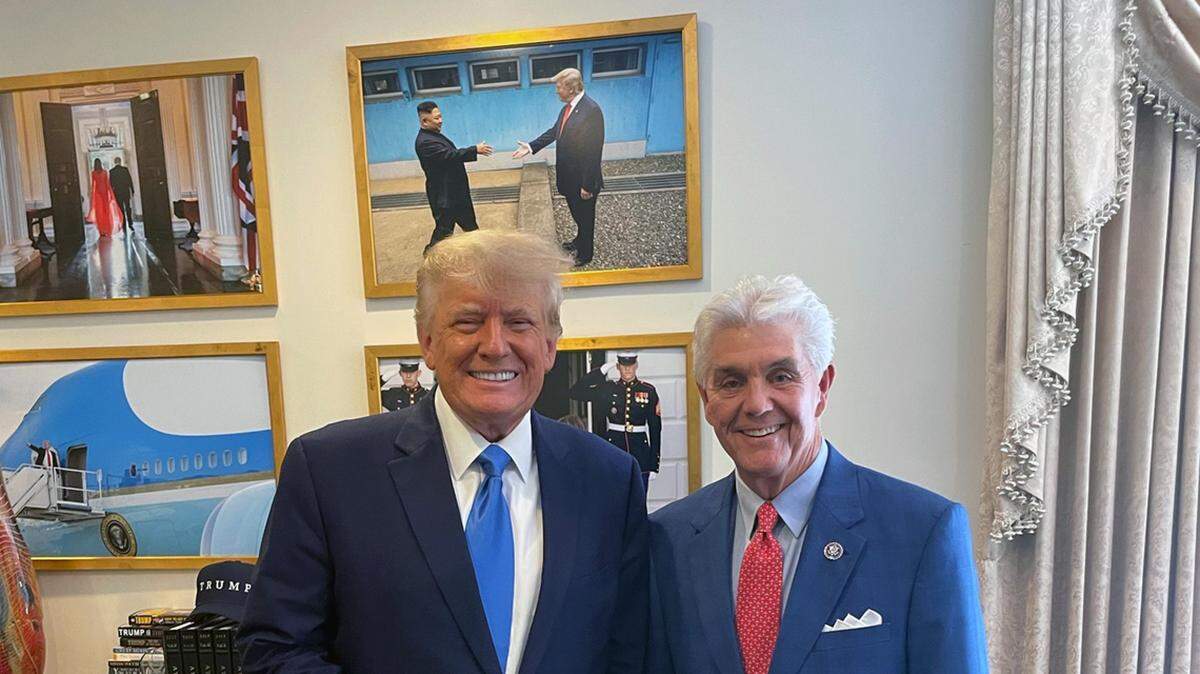 We get it: He loves Donald Trump. But General Motors doesn’t need to manage a pandemic or a military.