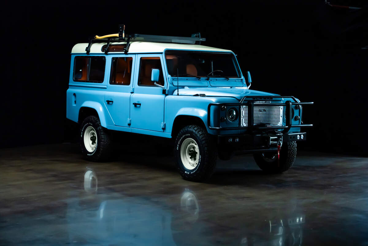 A 1992 Schwab Defender will go to the winner of the 2025 Charles Schwab Challenge golf tournament in Fort Worth.