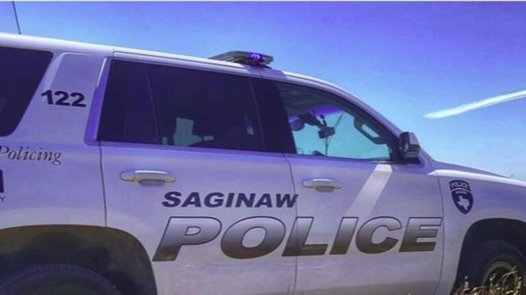 Saginaw police shoot, injure armed man who advanced on officers: officials