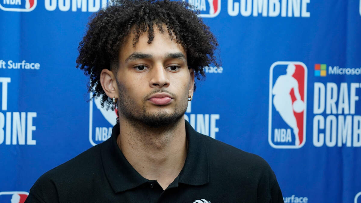 Will the Dallas Mavericks select Dereck Lively II with the 10th pick in the NBA draft?