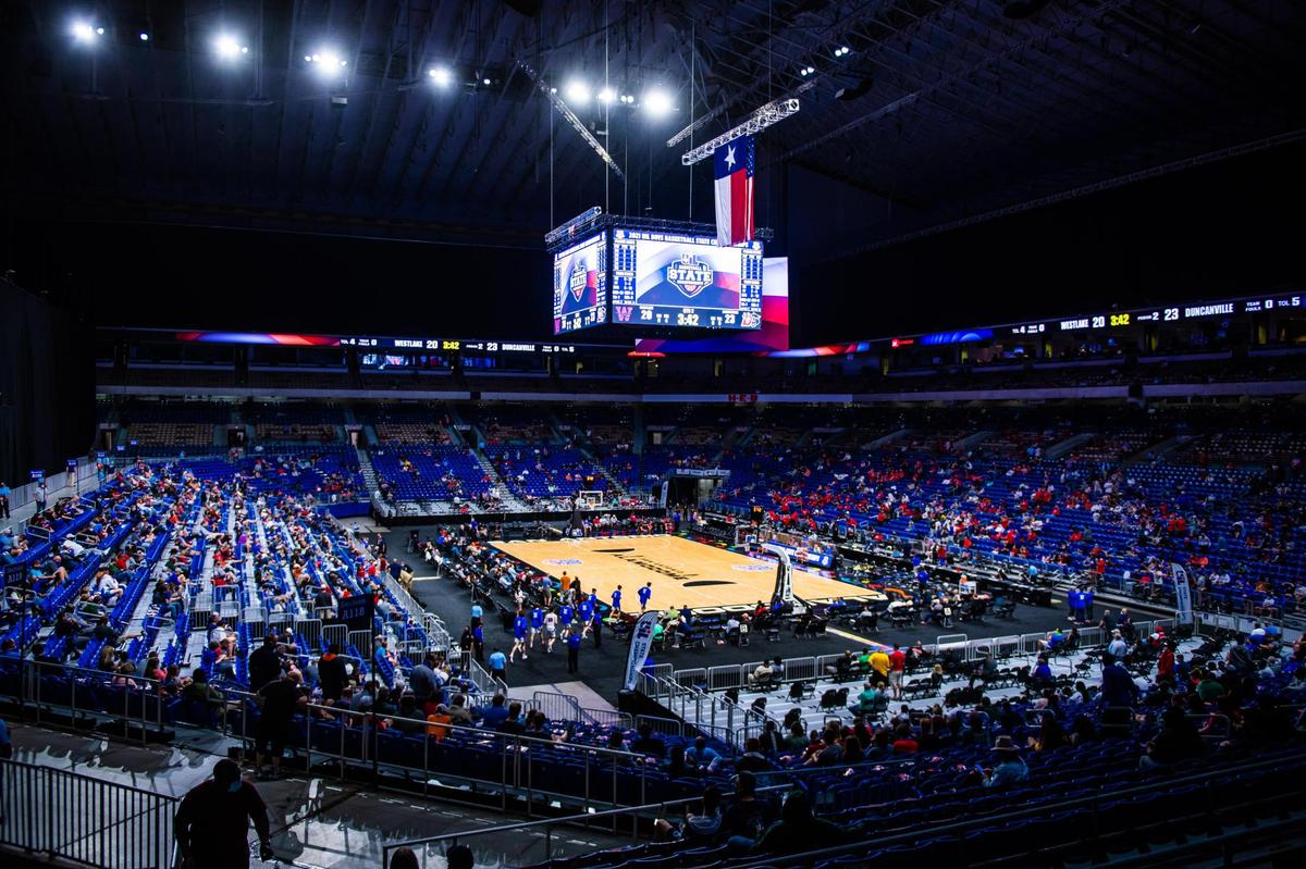 The UIL basketball arena during the 6A state final between Duncanville and Austin Westlake at the Alamodome in San Antonio Texas, on March 13, 2021. Duncanville went on to win 66-53. (Photo by Matt Smith. Special to the Star-Telegram)..