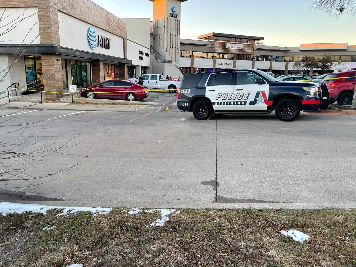 The Tarrant County Medical Examiner’s Office identified the victim of a Saturday shooting in Arlington as Tyshawn James Groves, 31. The shooting happened in the parking lot of Arlington Town Center, near the Parks Mall.