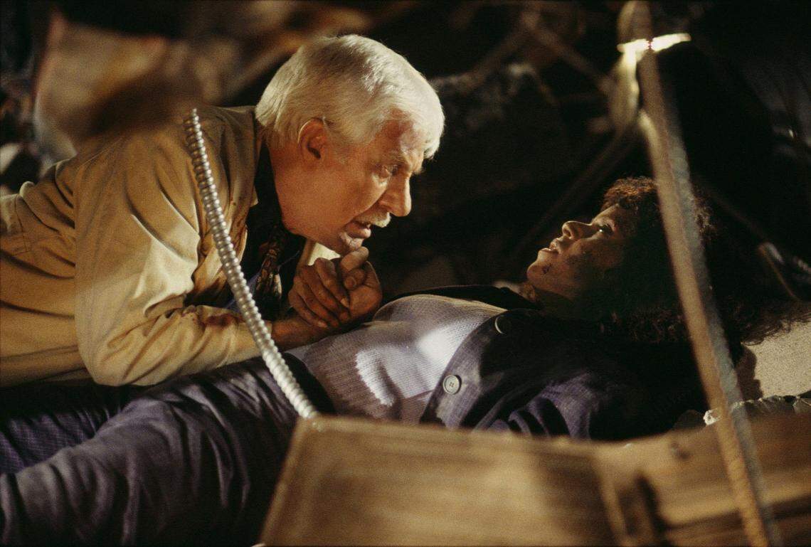 After a deadly explosion at Community General Hospital, Dr. Mark Sloan (Dick Van Dyke) must try and save Amanda's (Victoria Rowell) life, in the special two-hour sixth season premiere of DIAGNOSIS MURDER, Thursday, Sept. 24 (8:00-10:00 PM, ET/PT) on the CBS Television Network.