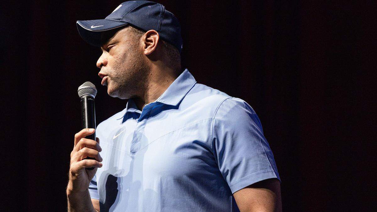 U.S. Rep. Marc Veasey, D-Texas, speaks to the capacity crowd on the stage for ‘The People vs. The Power Grab’ rally at the Ridglea Theater in Fort Worth on Saturday, Aug. 9, 2025.