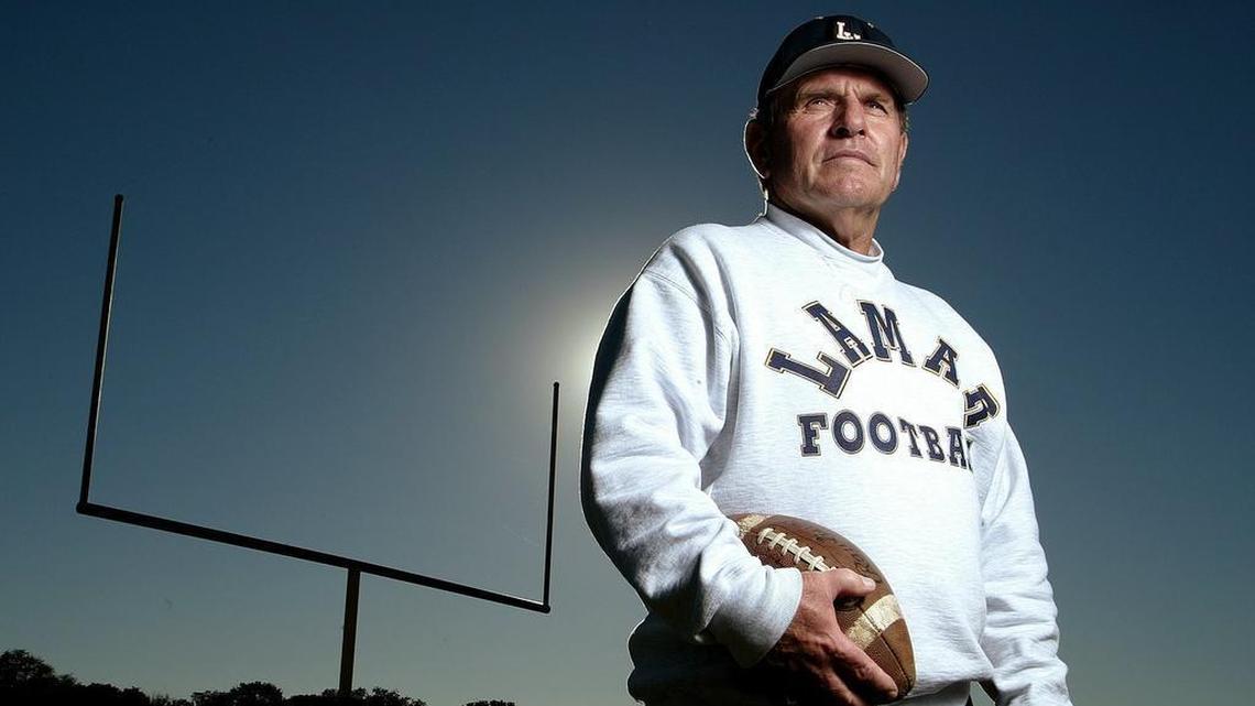 Eddy Peach, the football coach at Arlington Lamar for 39 years, died Friday at age 76. Peach amassed 309 career coaching victories.
