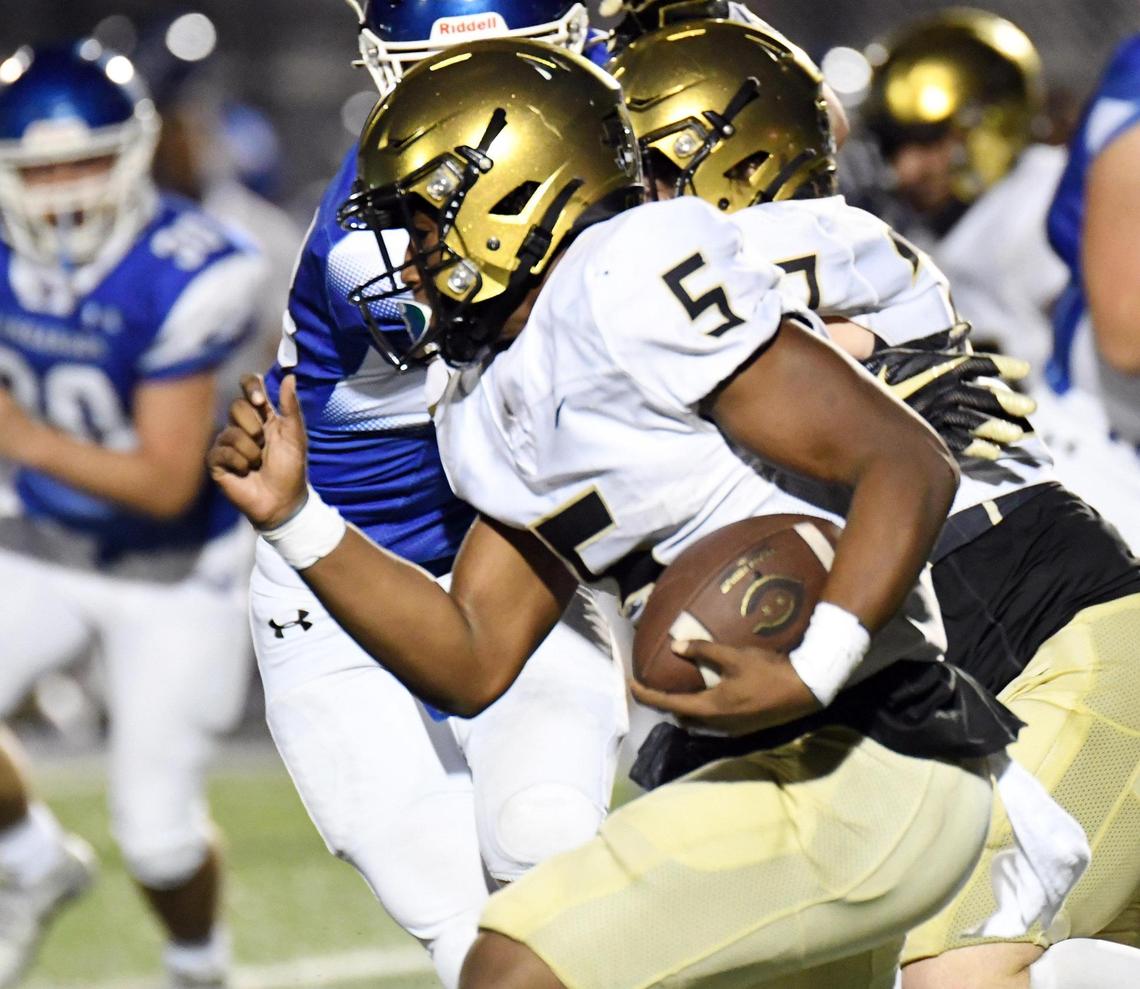 Cleburne’s Cleo Chandler, front breaks away for a 76 yard touchdown run to take a 21-7 lead over Weatherford in the second quarter of their football game Friday, October 9, 2020 at Kangaroo Stadium in Weatherford, Texas. Special/Bob Haynes