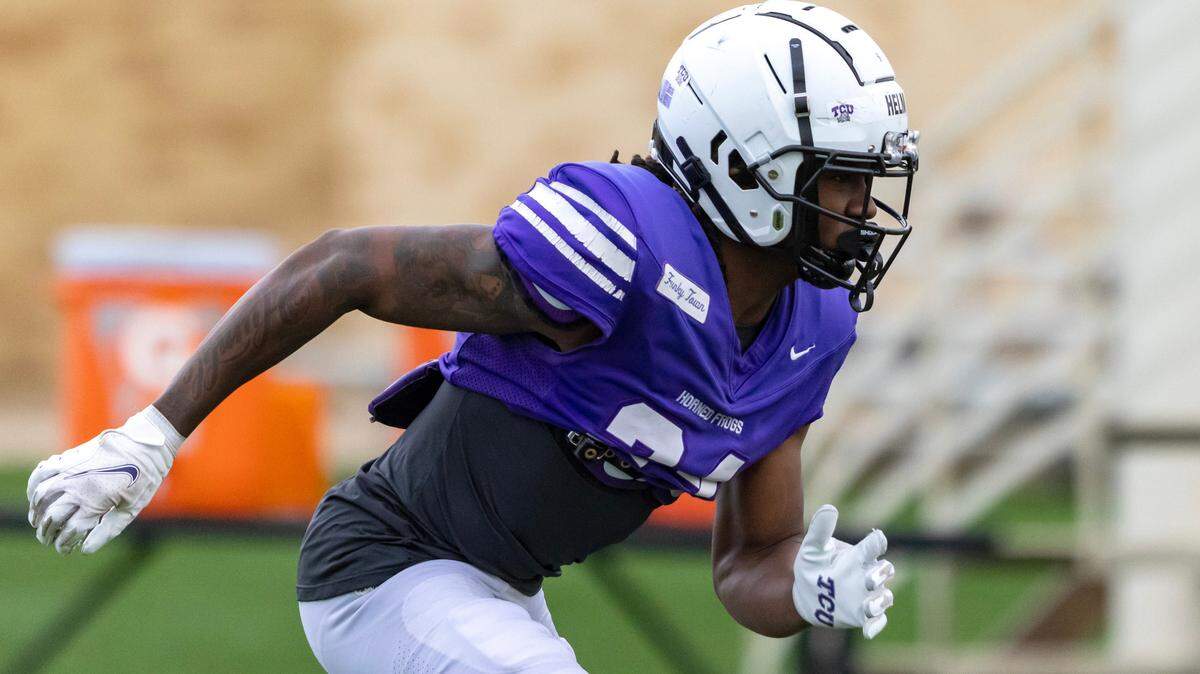 TCU cornerback Avery Helm runs a drill during TCU football’s spring practice on Wednesday. Helm transferred from the Florida Gators to the Horned Frogs.