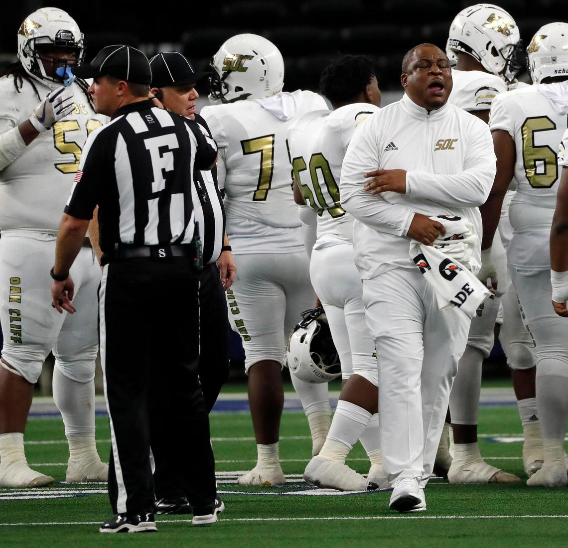 South Oak Cliff head coach Jason Todd reacts after getting an explanation on a non-call from an official during a high school 5A division 2 state championship football game at AT&T Stadium in Arlington, Texas, Saturday, Dec. 18, 2021. SOC defeated Liberty Hill 23-14 to bring Dallas its first championship since 1958. (Special to the Star-Telegram Bob Booth)