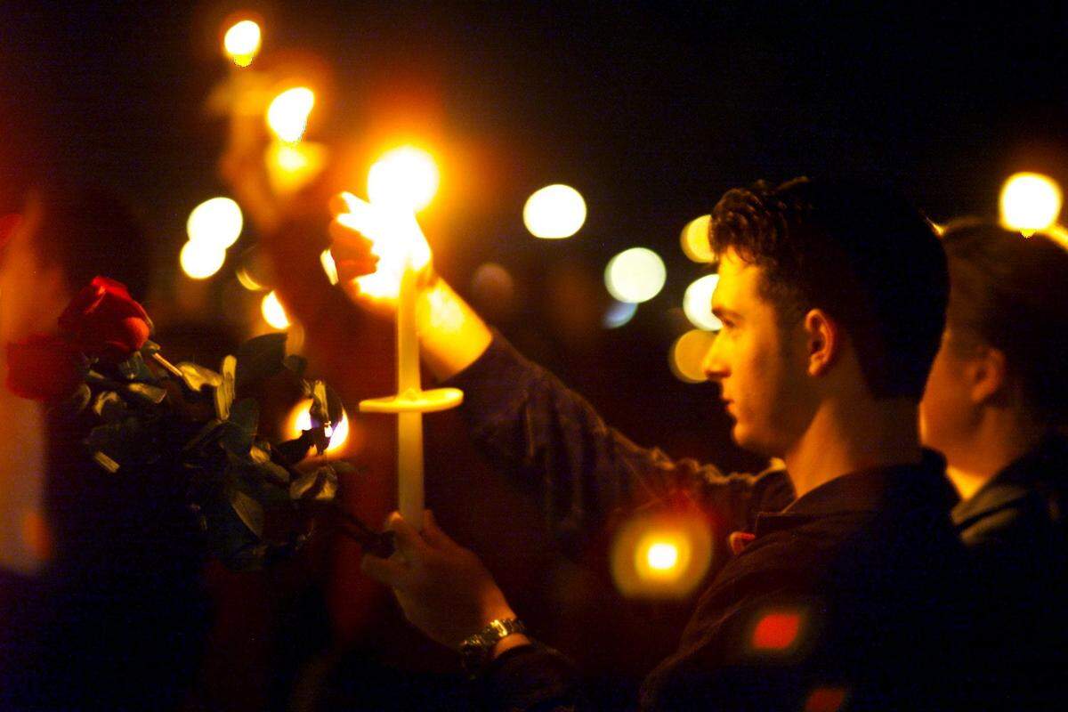 Michael Bunch of Dallas traveled to College Station to attend the candlelight vigil on Nov. 25, 1999, at the bonfire collapse. Twelve Aggies died in the Nov. 18 disaster.